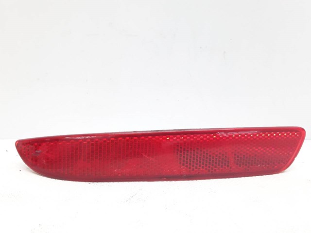 Retrorrefletor (refletor) do pára-choque traseiro direito 63147158950 BMW