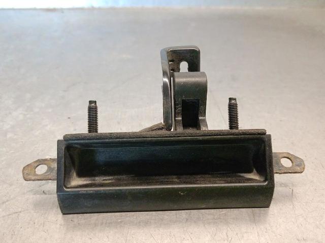 Puxador externo de tampa de porta-malas (de 3ª/5ª porta traseira) 63160AG000 SUBARU