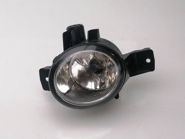 Luzes de nevoeiro esquerdas 63177187629 BMW