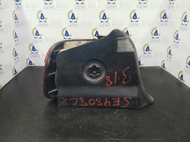 Lanterna traseira direita 63211387362 BMW