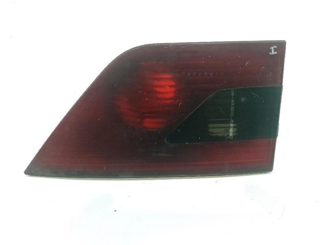 Lanterna traseira esquerda interna 63213418441 BMW