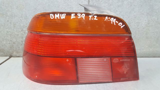 Lanterna traseira esquerda 63216900209 BMW