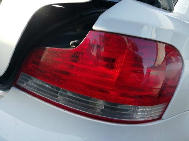 Lanterna traseira direita 63216924520 BMW