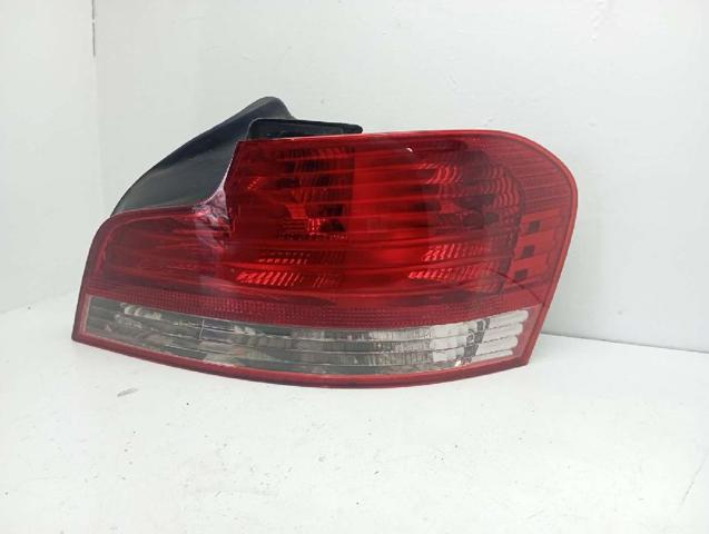 Lanterna traseira direita 63216924520 BMW