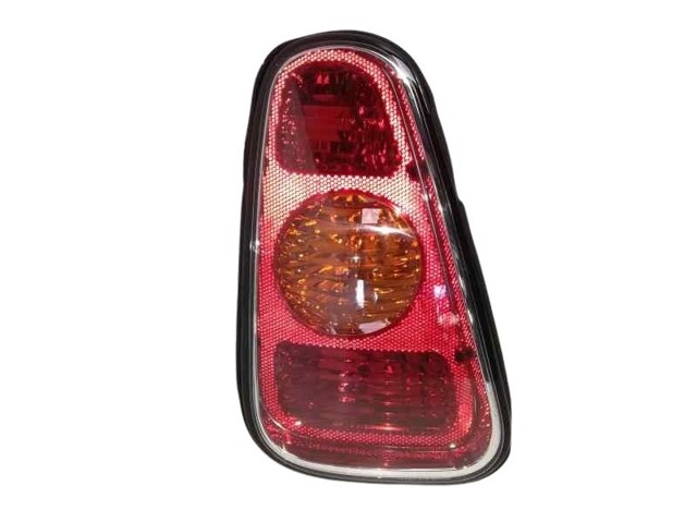 Lanterna traseira esquerda 63216935783 BMW