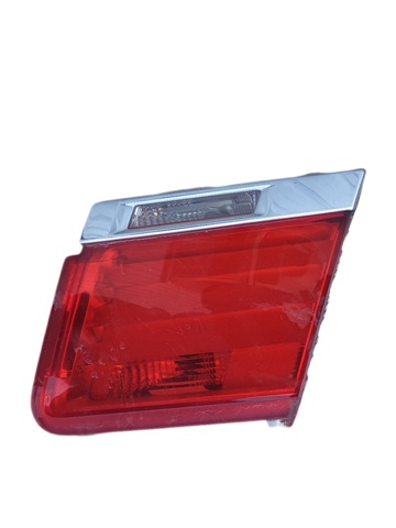Lanterna traseira esquerda interna 63217182205 BMW