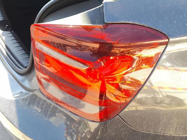 Lanterna traseira direita 63217241542 BMW
