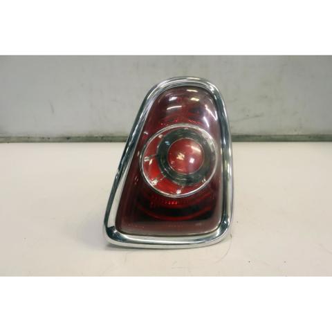 Lanterna traseira direita 63217255912 BMW