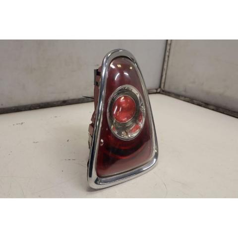 Lanterna traseira direita 63217255912 BMW