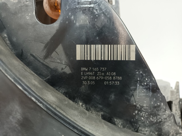 Lanterna traseira esquerda 63217361591 BMW