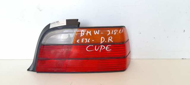 Lanterna traseira direita 63218353286 BMW