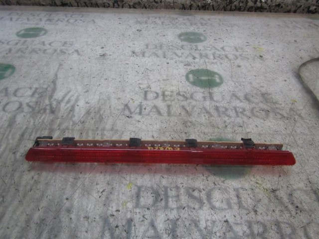Sinal de parada traseiro adicional para BMW 7 E65, E66, E67