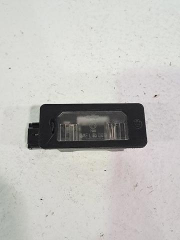 Lanterna da luz de fundo de matrícula traseira 63267165646 BMW
