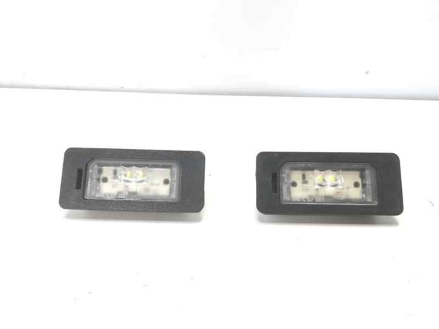 Lanterna da luz de fundo de matrícula traseira 63267193293 BMW