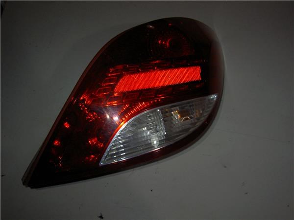 Lanterna traseira esquerda 6350HQ PEUGEOT
