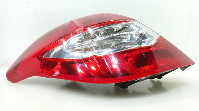 Lanterna traseira esquerda externa 6350KS PEUGEOT