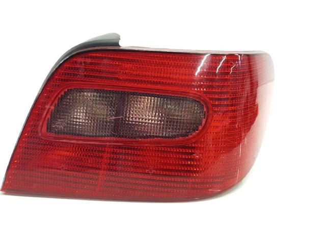 Lanterna traseira direita 6351P0 PEUGEOT