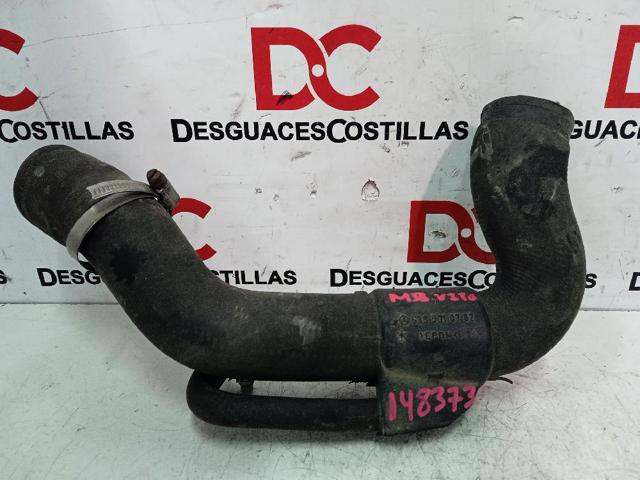 Mangueira (cano derivado) do radiador de esfriamento superior 6385010782 MERCEDES