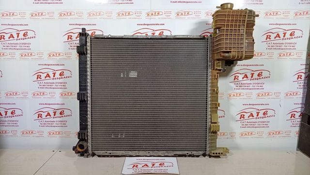 Radiador de esfriamento de motor 6385012701 MERCEDES
