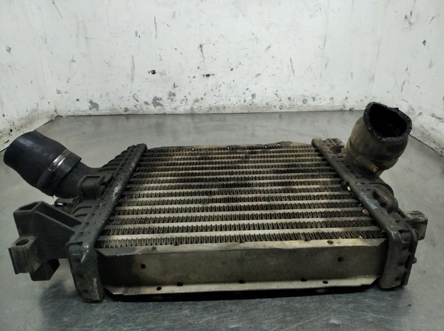 Radiador de intercooler 6385012901 MERCEDES