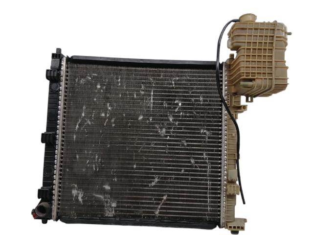 Radiador de esfriamento de motor 6385013001 MERCEDES