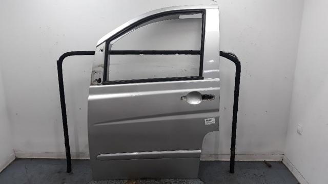 Porta dianteira esquerda 639720100528 MERCEDES