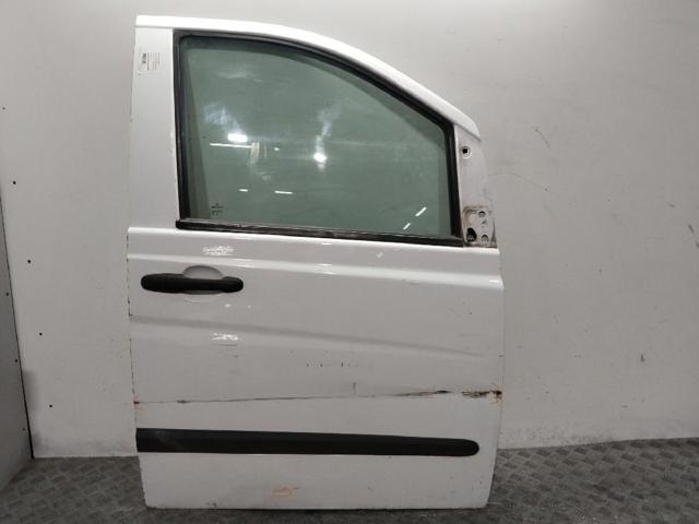 Porta dianteira direita 639720110528 MERCEDES