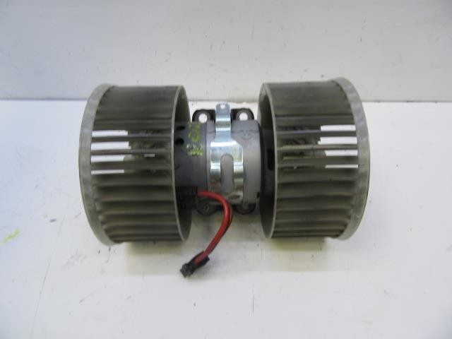 Motor de ventilador de forno (de aquecedor de salão) 64113453729 BMW