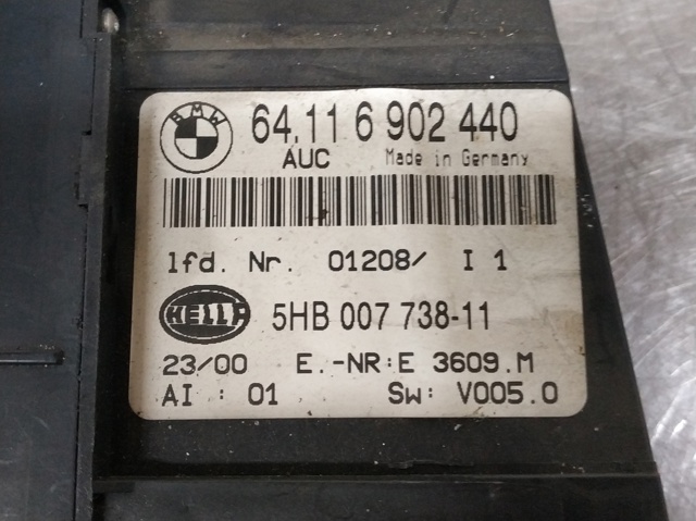 64116902440 BMW