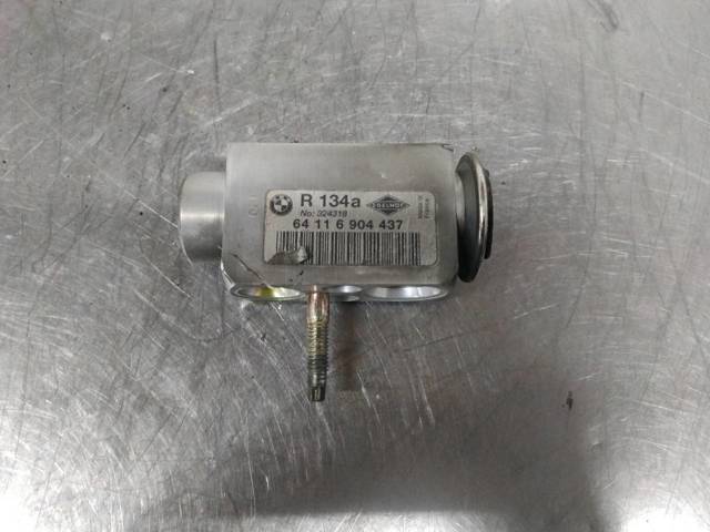 64116904437 BMW