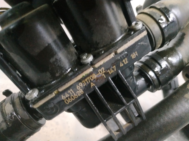 Válvula de forno (de aquecedor) 64116931708 BMW