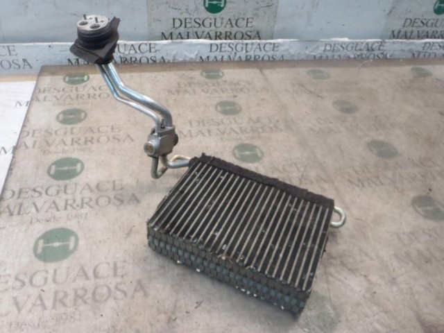 64119135744 BMW