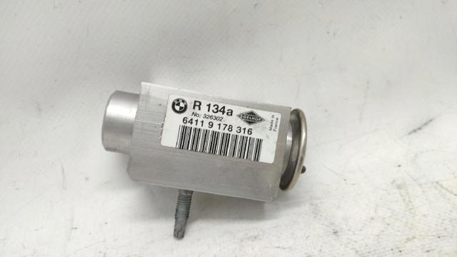 64119178316 BMW