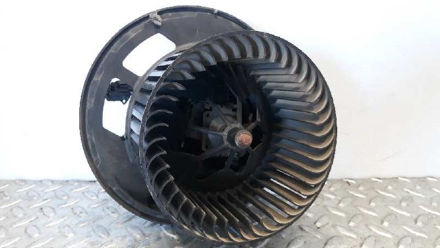 64119227670 BMW