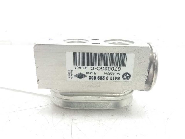 64119289832 BMW