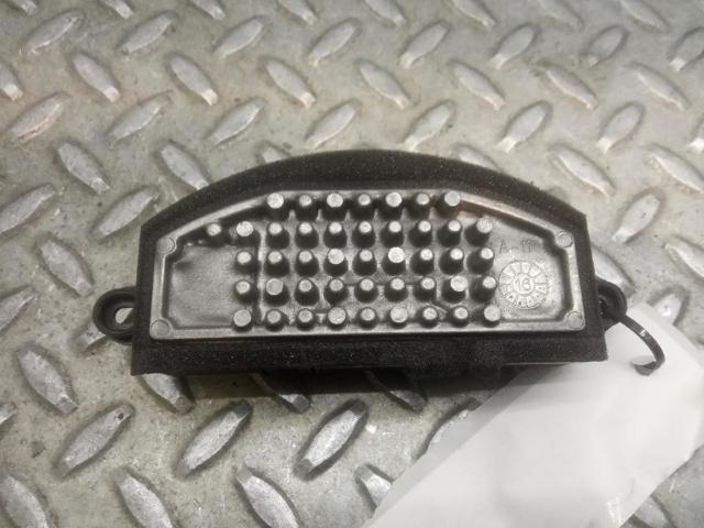 64119377854 BMW
