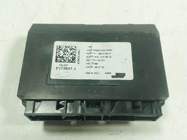 64119874189 BMW