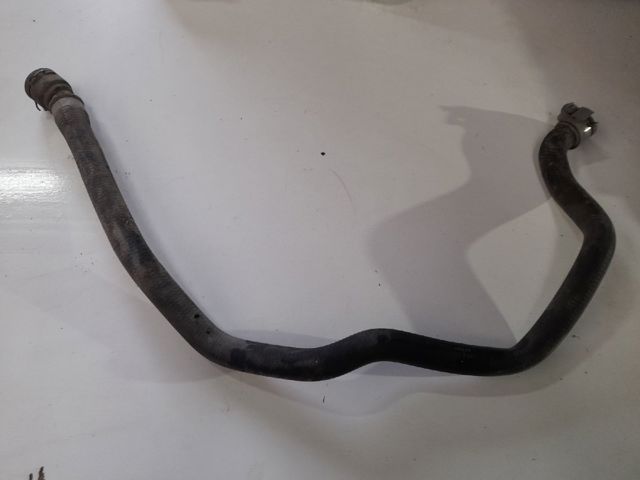 Mangueira (cano derivado) do sistema de esfriamento 64218376153 BMW