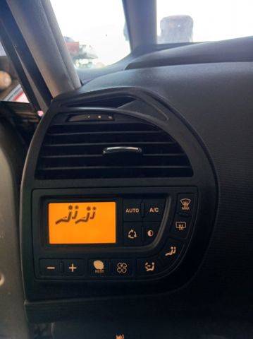 Unidade de controlo dos modos de aquecimento/condicionamento para Citroen C4 UD