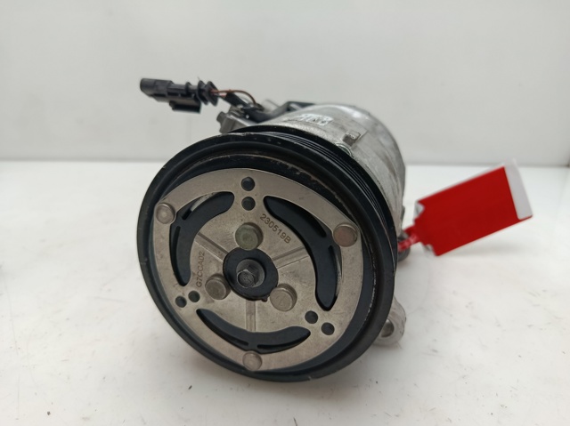 64525A5C710 BMW