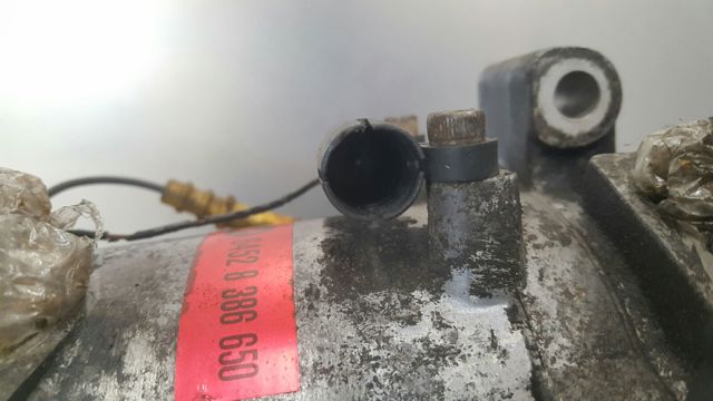 Compressor de aparelho de ar condicionado 64528386650 BMW