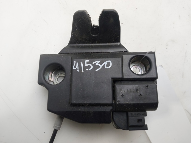 6461012390 Toyota