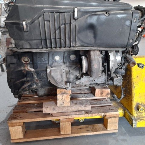 Motor montado 648961 MERCEDES