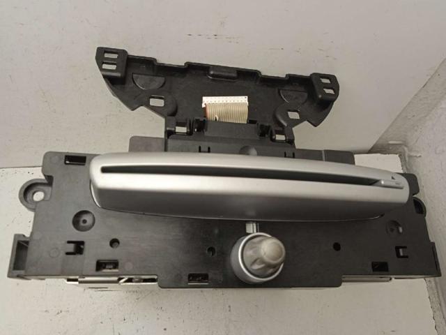 Aparelhagem de som (rádio AM/FM) 65123454566 BMW