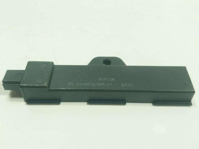 65205A5D3C0 BMW