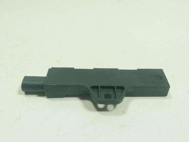 65209220831 BMW