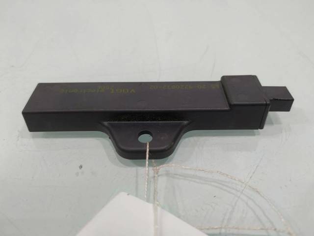 6520922083202 BMW