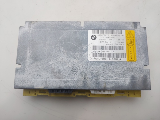 65776933021 BMW