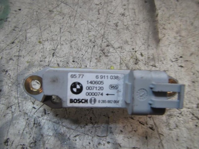 65779119743 BMW