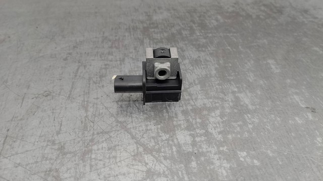 65779224177 BMW